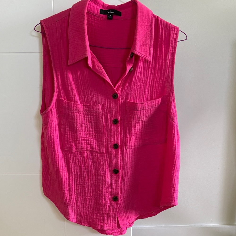 Lulu's Vibrant Pink Sleeveless Button-Up Top